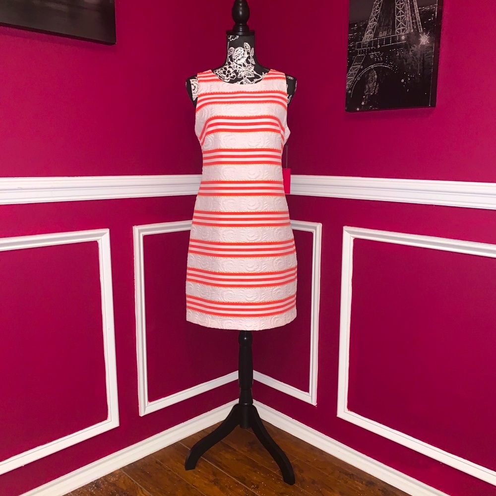 Vince Camuto Dress